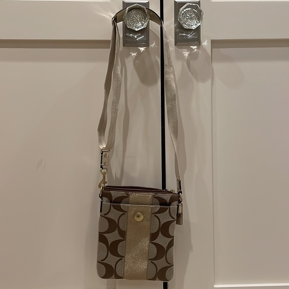 Coach vintage crossbody bag - Picture 8 of 8